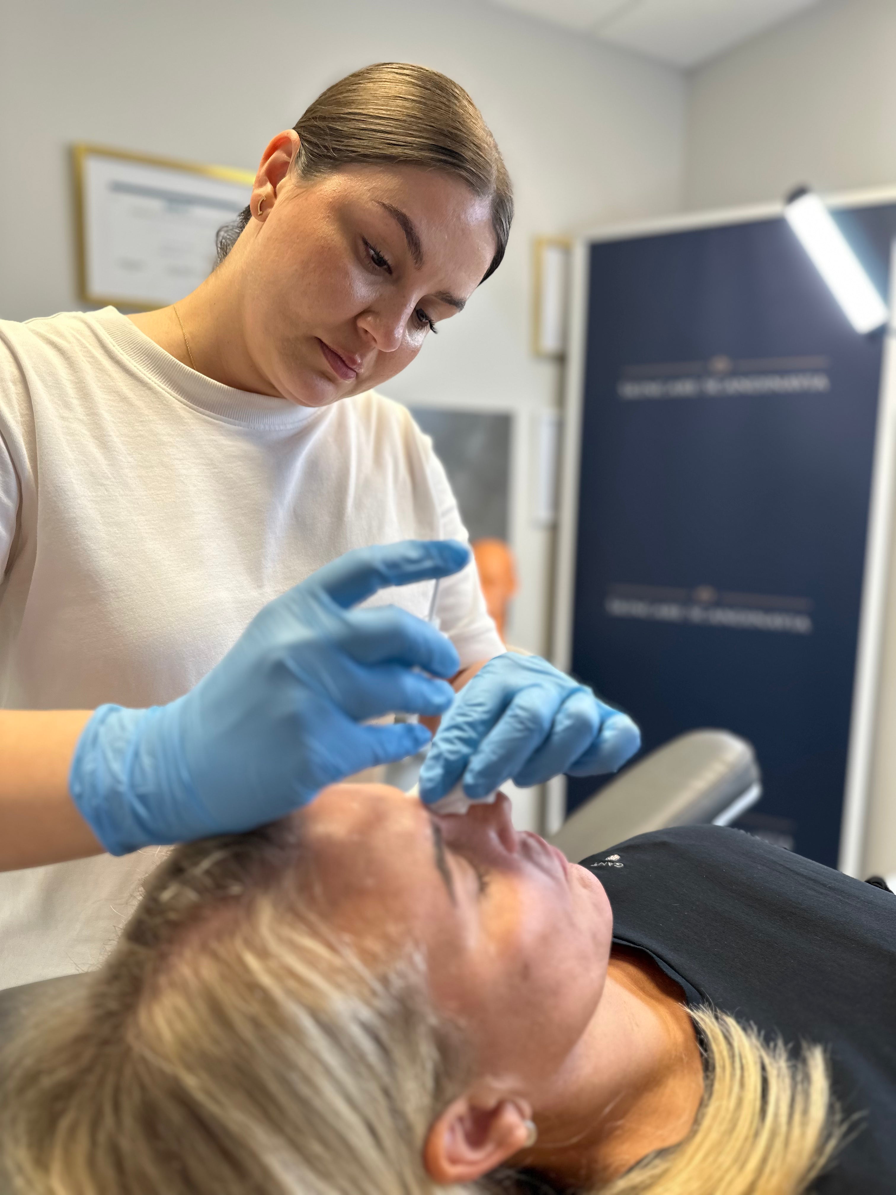 Kurser botox fillers trådlyft skincare scandinavia lomma